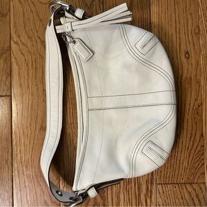 Coach White Leather Shoulder Bag